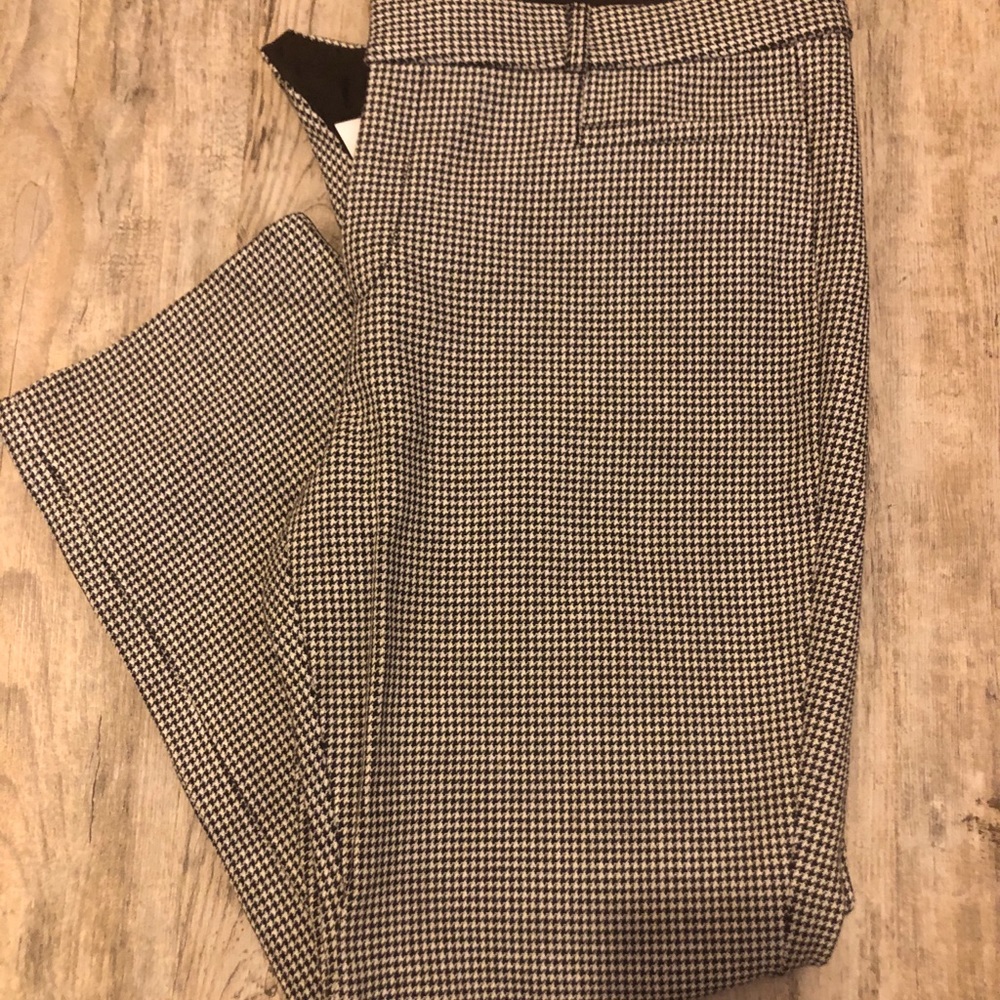 Black & White Banana Republic Pants